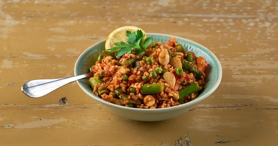 Koolhydraatarme paella de verduras